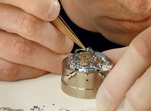 南京劳力士手表售后维修服务中心电话