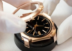 南京劳力士表盘上锈